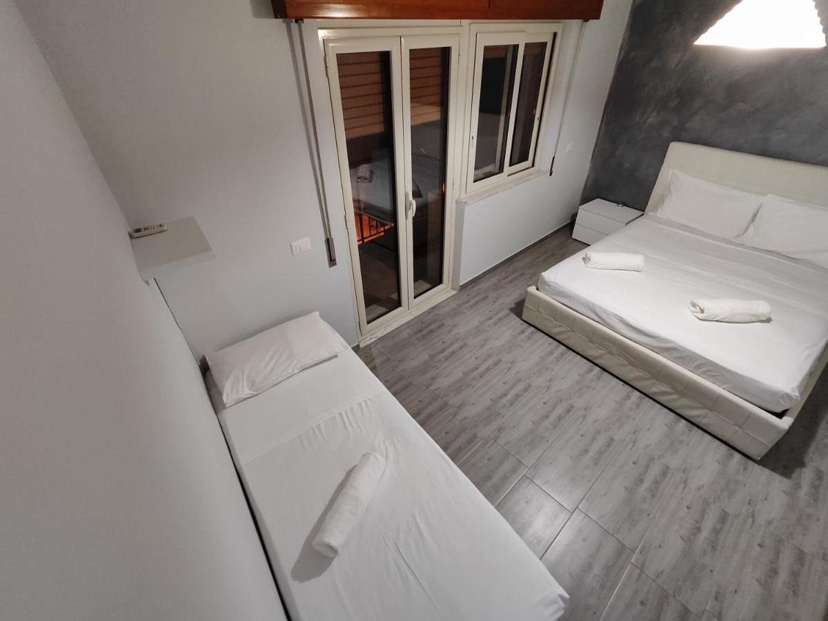 Sicily Travel Apartment'S 2 Giardini Naxos Eksteriør bilde
